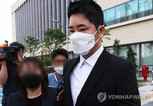 대법원, ‘성폭행 혐의’ 강지환 징역형 집행유예 확정