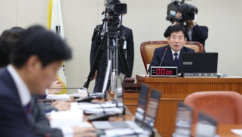 국회 코로나19특위 ‘빈손 퇴장’ 우려