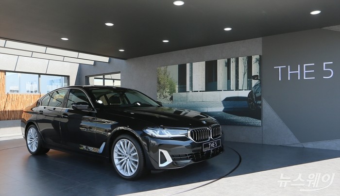 BMW 신형 THE 5 & THE 6 월드 프리미어 한국에서 ‘세계 최초 공개’. 사진=이수길 기자 leo2004@newsway.co.kr