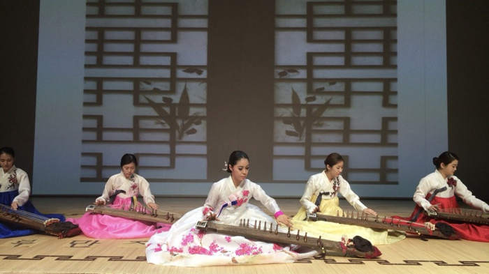 ‘전통문화예술단 소리아’ 공연 모습