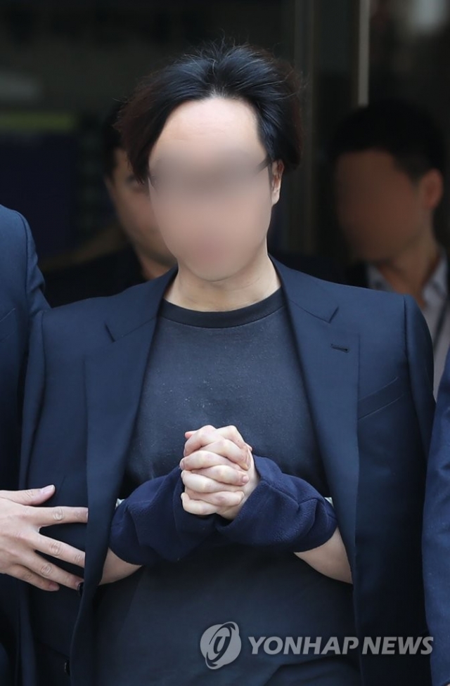 ‘프듀101 문자투표 조작 논란’ 안준영 PD, 1심서 징역 2년 선고