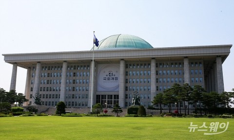 '아이템 확률공개 규제' 법안, 국회 문체위 소위 통과