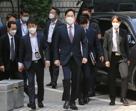 이재용, 기소 적정성 여부 오늘 저녁 결론···‘기소냐, 불기소냐’ 삼성 초긴장