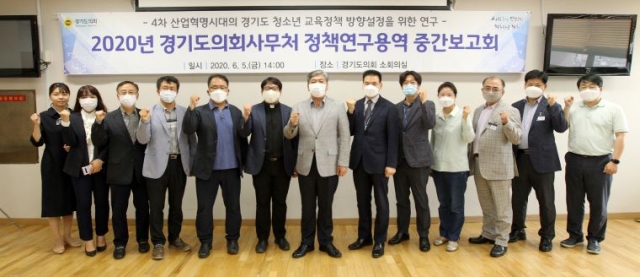  송한준 의장 “자치경찰제 도입···내실있는 정책 펼쳐 나갈 것” 外