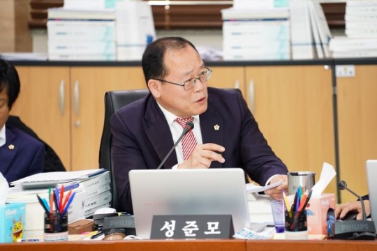 예결위 성준모 부위원장