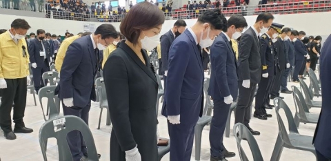  안혜영·김원기 부의장, ‘이천 물류창고 화재 희생자 합동 영결식’ 참석