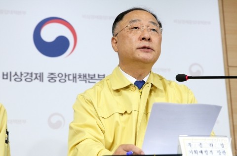 홍남기 “저소득층 특히 어려워···고심끝 고소득자 세금인상”