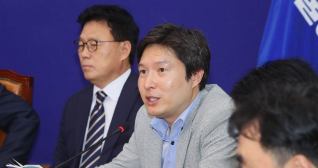 여당 지도부 첫 사과···김해영 “박 시장 고소인 2차 가해 안 돼”