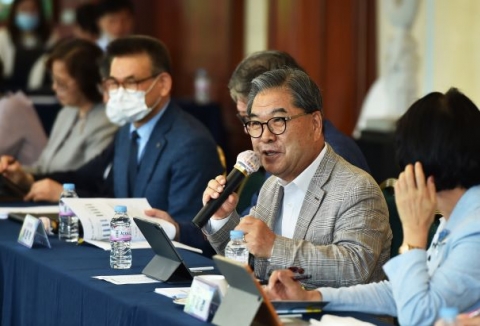 이재정 경기도교육감 “코로나19 이후 새로운 미래교육 펼쳐야”