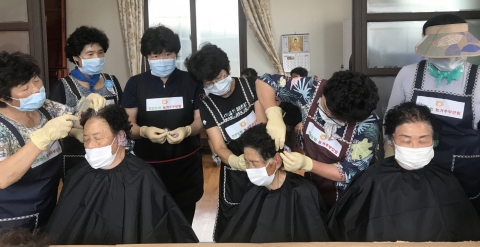전남농협, 장흥 천관농협 관내 대덕읍에서 이·미용봉사활동
