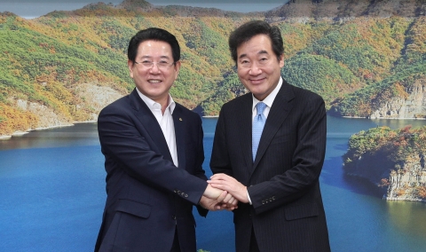 김영록 지사 핵심 현안 건의···이낙연 전 총리 적극 지원 약속