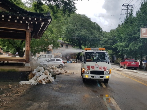 전남도, 구례 침수지역 ‘긴급방역 품앗이’