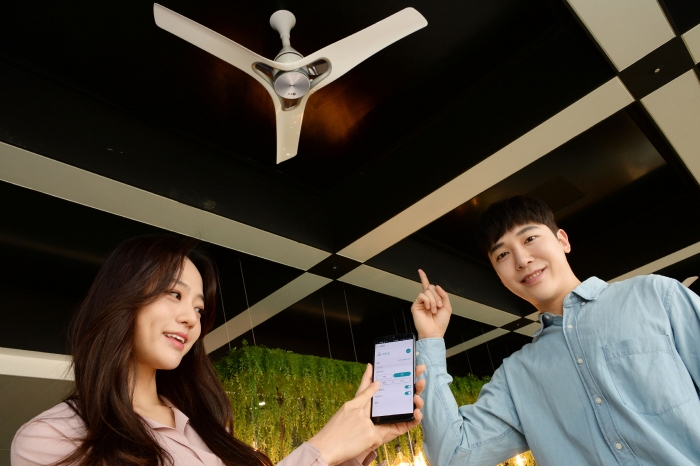 LG전자, 사계절 쓰는 천장형 선풍기 ‘LG 실링팬’ 출시 기사의 사진