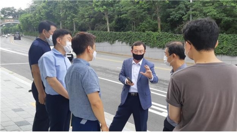 박기열 서울시의원,  사당롯데캐슬골든포레 단지 앞 버스정류소 통합
