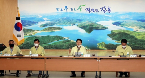 정종순 장흥군수, ‘코로나 상황 엄중’ 긴급회의 개최