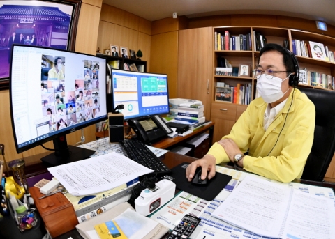 인천시, 초·중·고생 31만명에게 10만원씩 교육재난지원금 지급 外