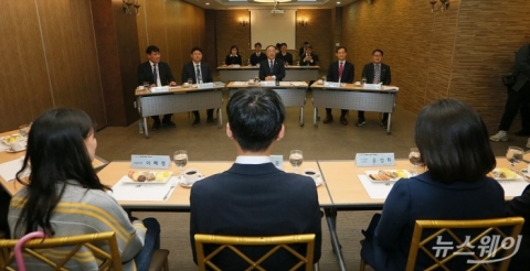 대기업 4곳 중 3곳, “하반기 신규채용 계획 없거나 안한다”