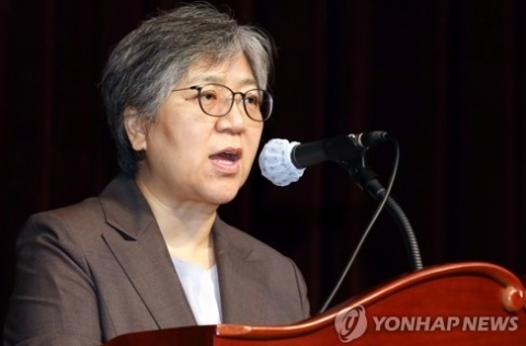 코로나19 신규 확진자 124명···닷새째 세자리