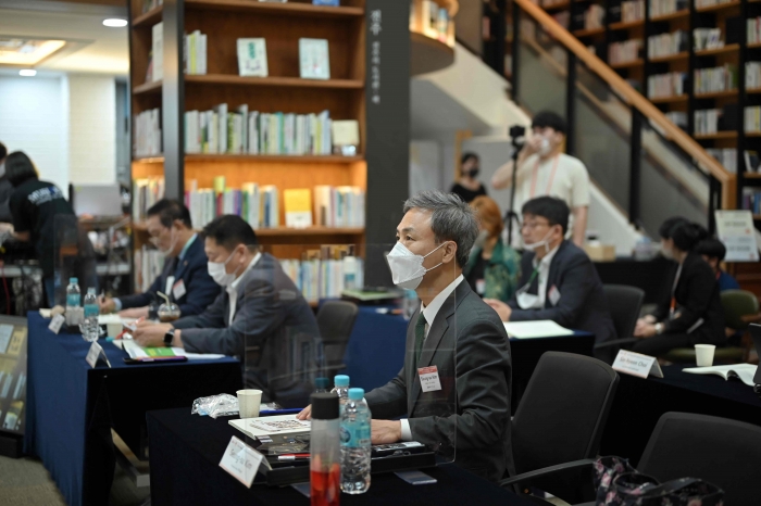 제4회 전주 세계슬로포럼 슬로어워드 행사에 참석하고 있는 김승수 전주시장