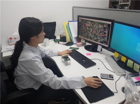 한국폴리텍대학 남인천캠퍼스 졸업생 강세희 “‘문과생서 로봇전자로 이공계 취업 성공”
