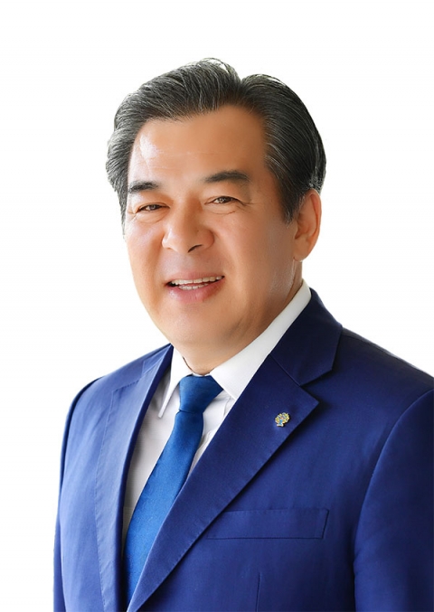  유근기 곡성군수