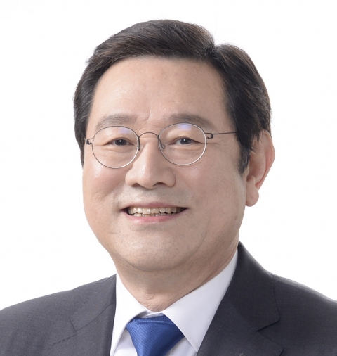 이용섭 광주광역시장, 광주형일자리로 민주당 우수정책 1급포상