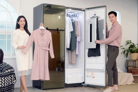 LG전자, 업그레이드 된 트롬 스타일러 블랙에디션2 출시