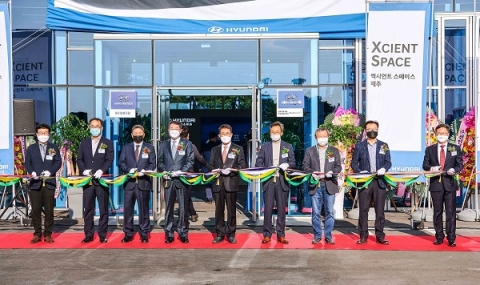 현대차, 상용차 복합 거점 ‘엑시언트 스페이스 제주’ 문 열다