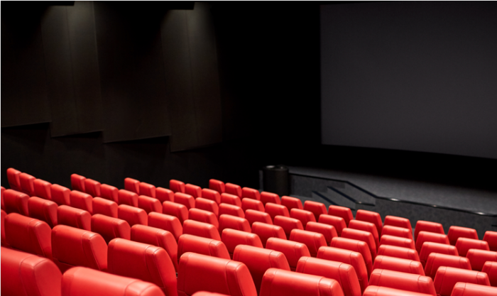 "영화산업 생존 위한 결정"···CGV, 4월 4일부터 관람료 인상 기사의 사진