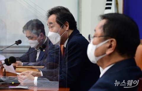 민주당 내부서 고개 드는 ‘양도세 완화론’···매각유도 목적이지만 투기 우려 여전