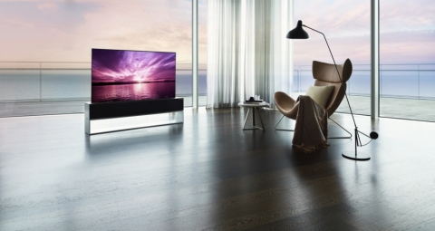LG·삼성 ‘억 단위’ TV 대전···“글로벌 시장에 기술력 뽐내”