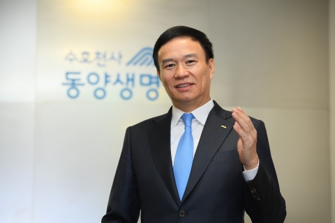 뤄젠룽 동양생명 사장, 작년 보수 11억6200만원
