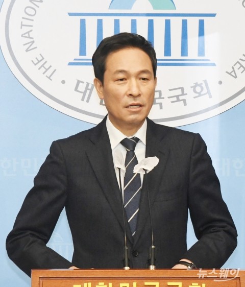 우상호 “노태우 역사적 평가 냉정한 것이 좋아”