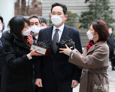 “승계목적 불법합병”vs“합병 후 경영개선” 이재용 재판서 치열한 공방