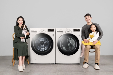 “털 제거에 탁월” LG전자, 펫케어 기능 갖춘 세탁기·건조기 출시
