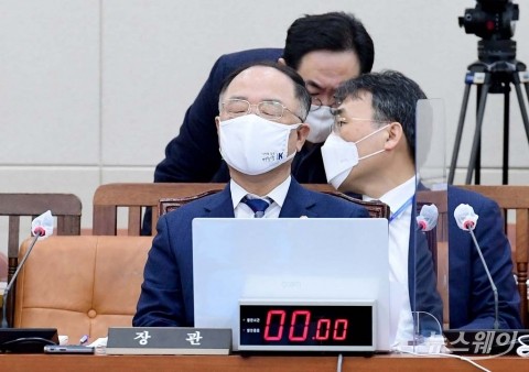 착한임대인 세액공제 연말···사회보험 납부유예 6월까지 연장