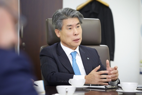  윤종원 중소기업은행장, 29억9454만원 신고···전년비 2억8179만원↑