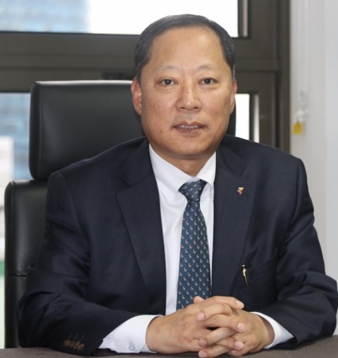 KG동부제철, 신임 총괄대표에 박성희 선임···이세철 사의