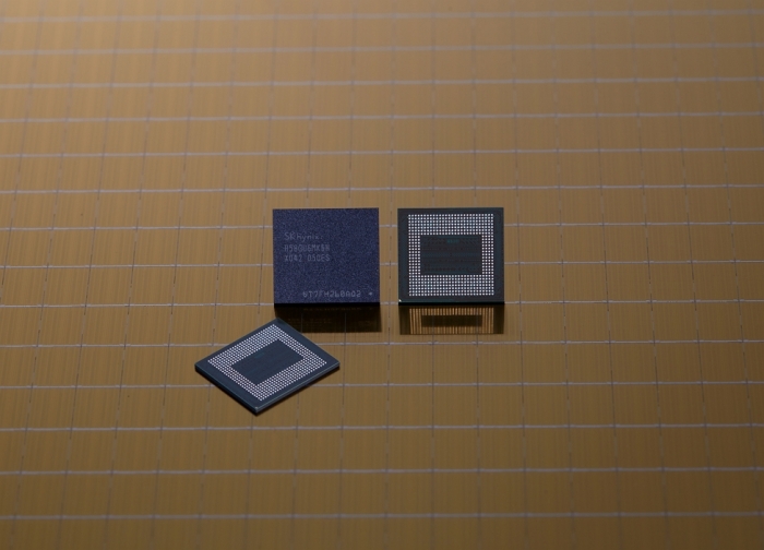 SK하이닉스, 업계 최대 용량 LPDDR5 모바일 D램 양산 기사의 사진