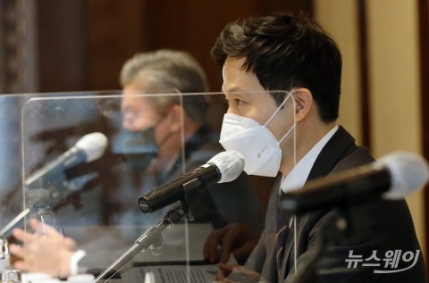 박철완 “위법하게 의결권 확보” vs 금호석화 “사실무근”