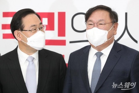 특검 규모만 늘리는 여야···수사력 제한돼 실효성 의문