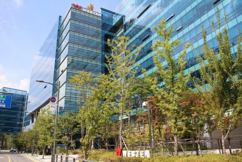 '신작 공백' 웹젠, 2분기 휘청···영업이익 118억원, 전년比 53.8%↓