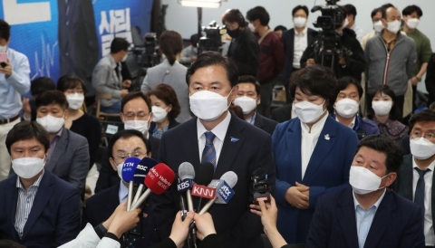 김영춘 “민심의 파도 앞에 결과 겸허히 수용”