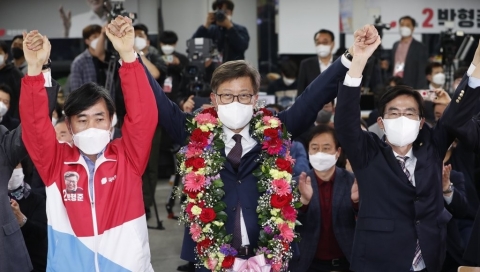 ‘MB의 브레인’ 박형준, 부산시민 선택 받아