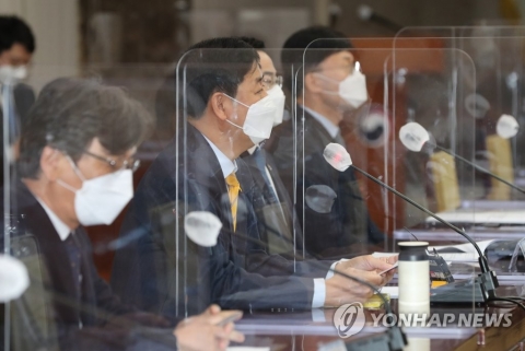 정부, 日 오염수 방출 관계차관회의···“가능한 모든 조치 검토”