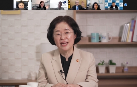 방통위vs공정위, ‘온라인 플랫폼법’ 힘겨루기 여전