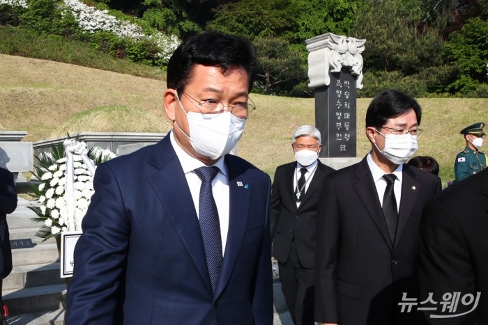 송영길 더불어민주당 대표 현충원 참배. 사진=국회사진취재단