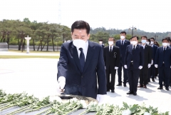 구충곤 화순군수 “오월 ‘주먹밥’의 따뜻한 공동체로 코로나 극복”