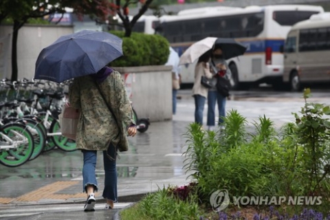 전국 흐리고 곳곳에 가을비···낮 최고 28도