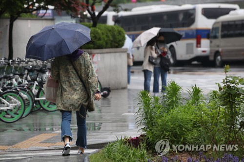 오늘 날씨, 가을 시작 알리는 백로...전국 흐리고 비. 사진=연합뉴스 제공